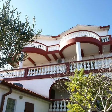 Appartement Halugica Kali